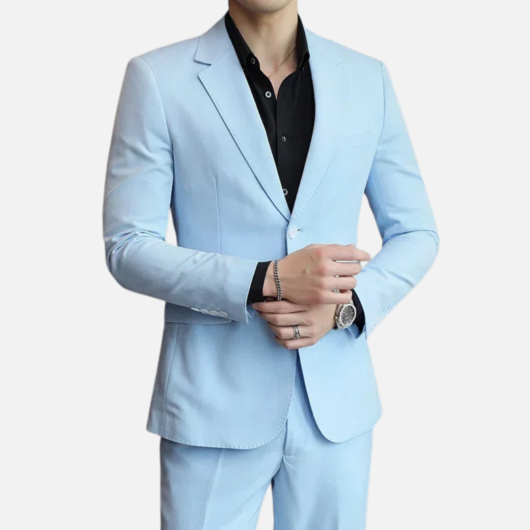 Blazer Masculino Norvitz NV156 slim fit, sem forro, gola de lapela e fechamento por botões. Leveza, conforto e elegância para qualquer ocasião.