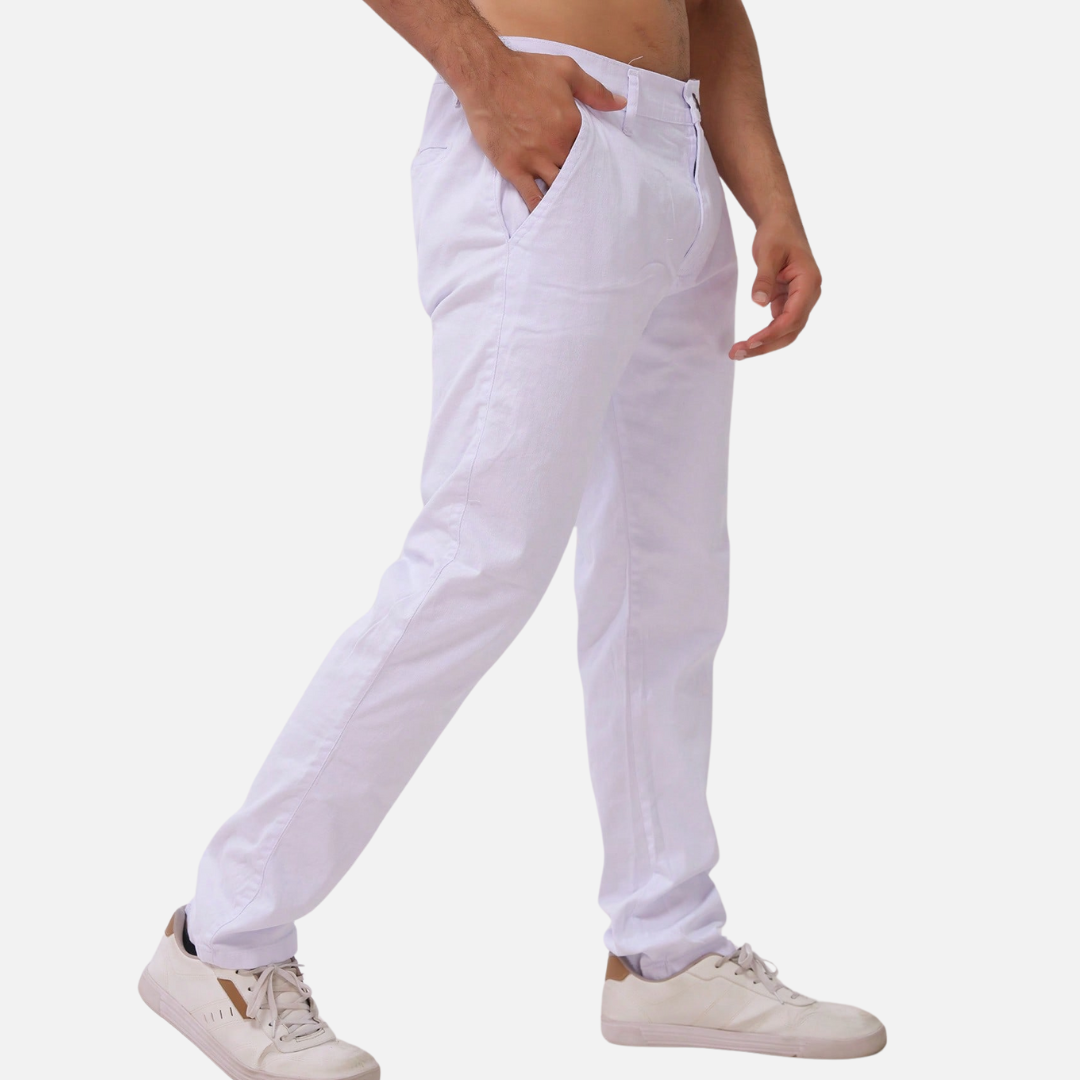 Calça Sarja Masculina Norvitz NV168 com Lycra, modelagem ajustada e bolsos embutidos. Conforto, estilo e versatilidade para todas as ocasiões.
